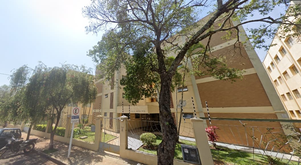 Foto 1 de 2: Apartamento em leilão em Botucatu - SP — LOTE 1: Apartamento com 103,31 m² - Vila São Lucio