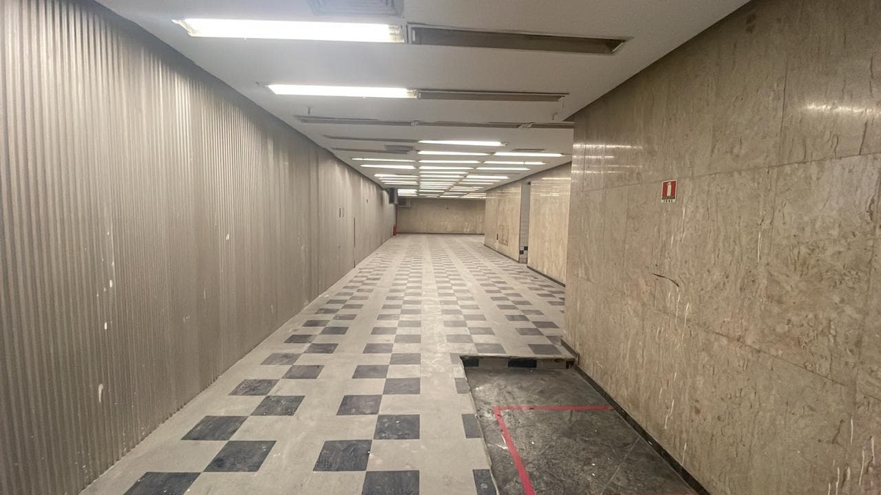 Foto 12 de 22: Comercial em leilão em Rio De Janeiro - RJ, bairro Centro — LOTE 7: Loja Comercial com 2.460,26 m² - Centro RIO DE JANEIRO RJ