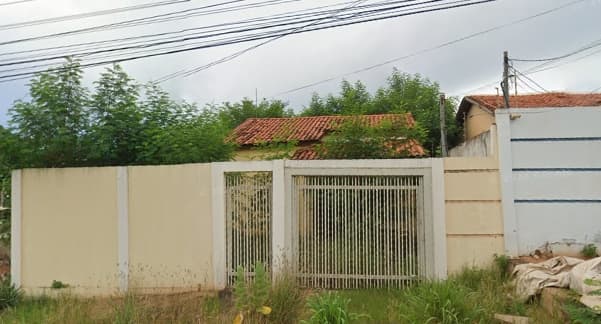 Casa em leilão em Várzea Grande - MT — LOTE 12: Casa com 71,27 m² - Canela