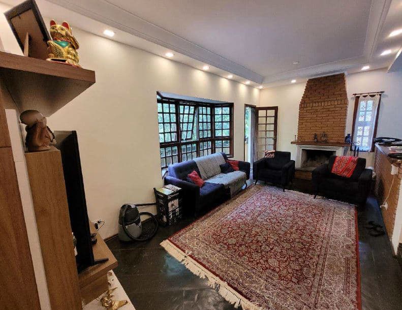 Foto 2 de 7: Casa em leilão em Cotia - SP — LOTE 1: Casa com 321,31m² - Cond. Petit Village