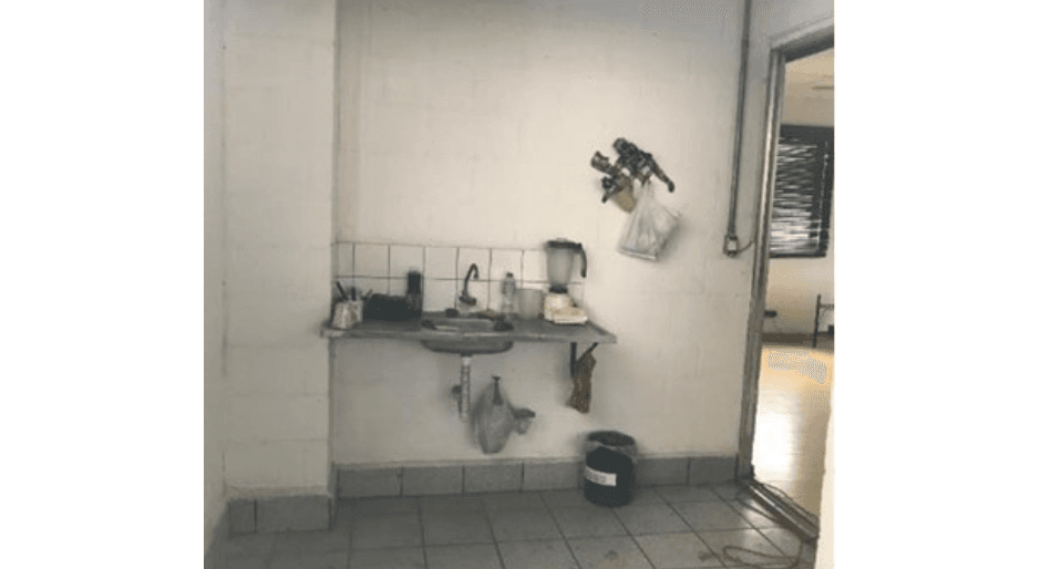 Foto 13 de 18: Comercial em leilão em São Paulo - SP, bairro Guaiauna — LOTE 1: Imóvel comercial com 383,00m² - Guaiauna - (02) SÃO PAULO SP