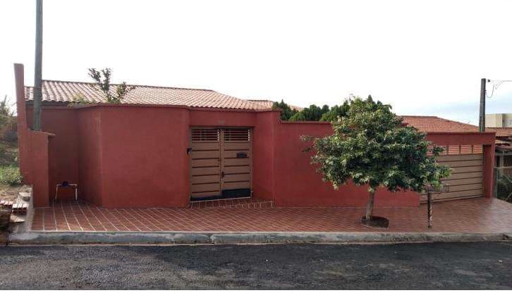 Casa em leilão em Cornélio Procópio - PR — LOTE 23: Casa com 183,57 m² - Jardim São Silvestre I