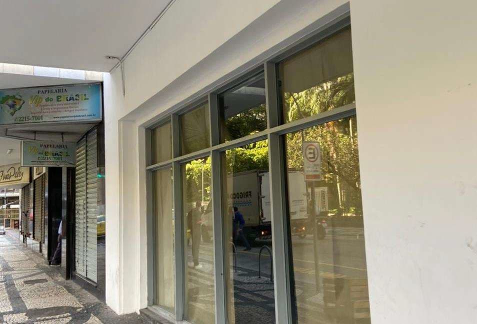 Foto 3 de 9: Comercial em leilão em Rio De Janeiro - RJ, bairro Centro — LOTE 8: Loja Comercial com 266,00 - Centro RIO DE JANEIRO RJ