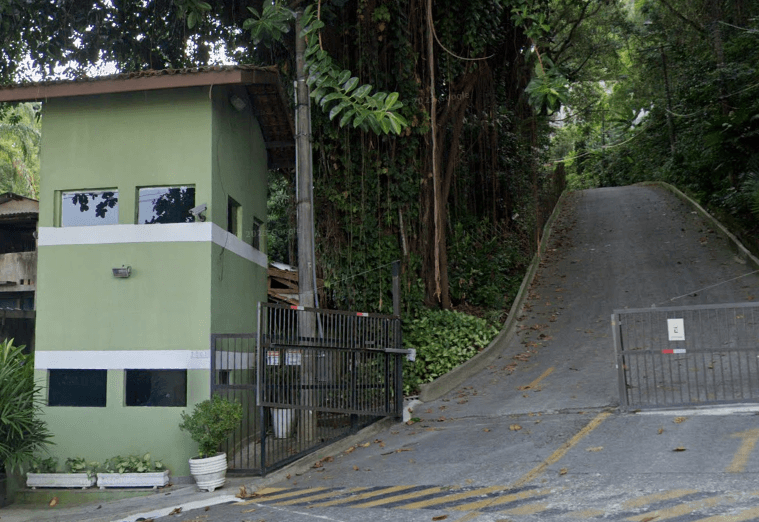 Foto 9 de 9: Terreno em leilão em Guarujá - SP — LOTE 1: Terreno com 525 m² - Enseada