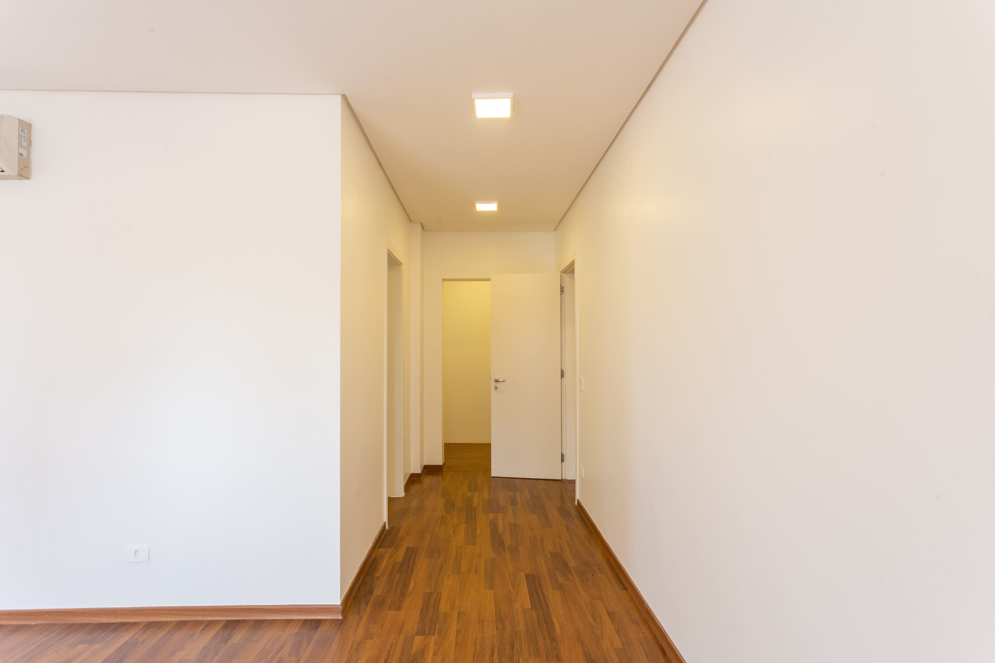 Foto 34 de 58: Casa em leilão em São Paulo - SP — LOTE 1: Casa Alto Padrão com 465,00 m² - Morumbi SÃO PAULO SP