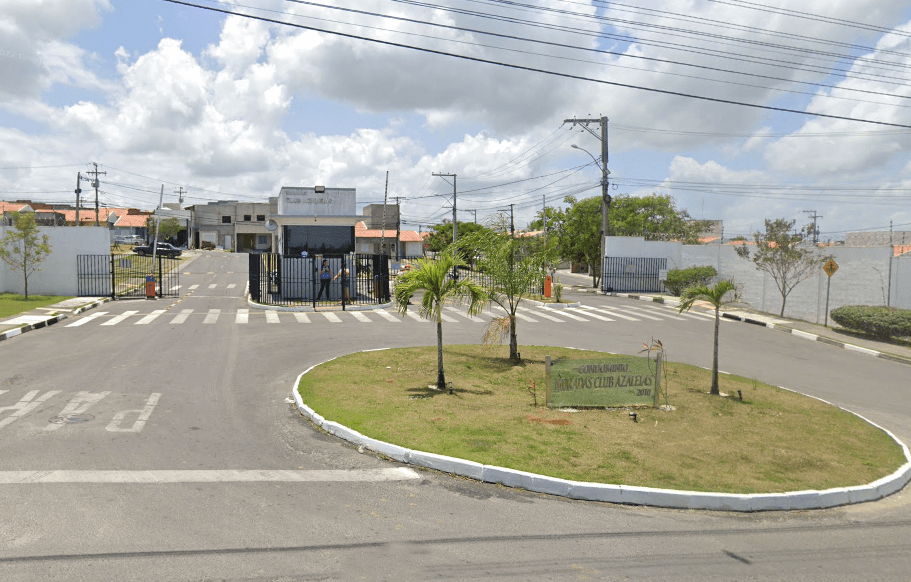 Foto 1 de 2: Casa em leilão em Feira De Santana - BA — LOTE 1: Casa com 174,65 m² - Registro
