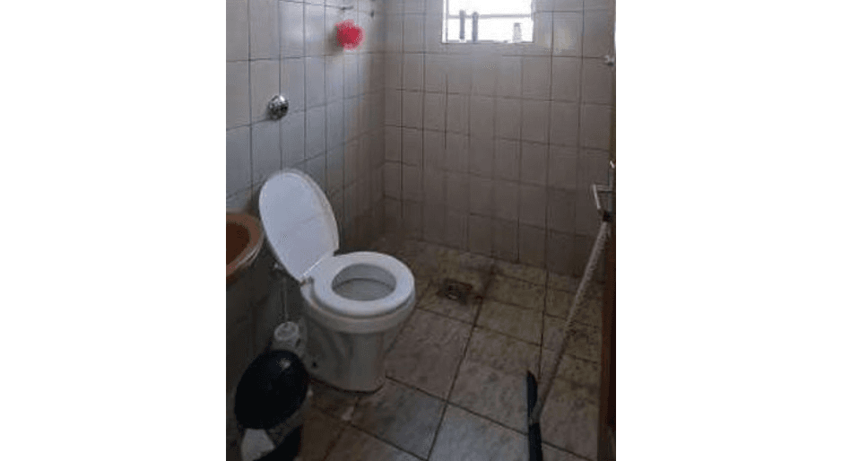 Foto 8 de 26: Casa em leilão em Americana - SP, bairro Centro — LOTE 1: Imóvel com 3 Residências em Localização Privilegiada! AMERICANA SP