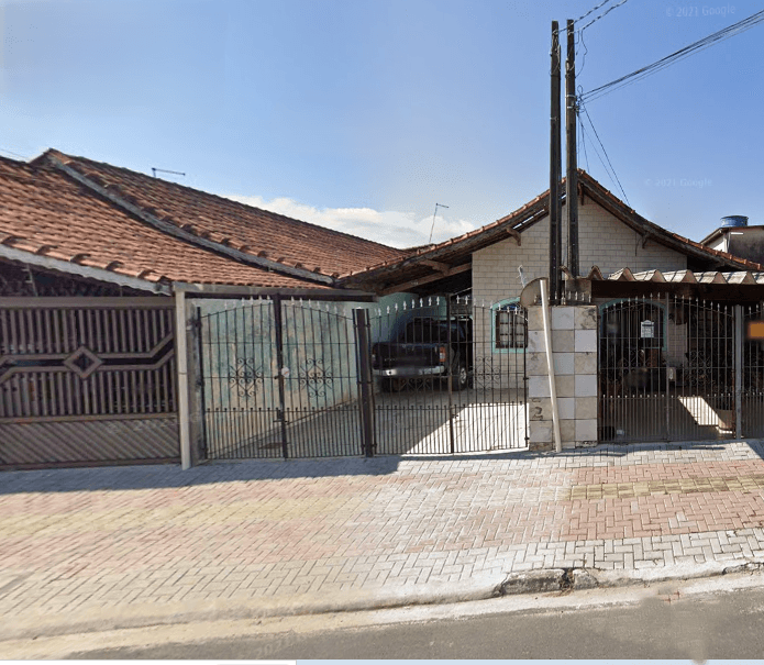 Foto 1 de 3: Casa em leilão em Praia Grande - SP — LOTE 20: Casa com 73,55 m² - Mirim