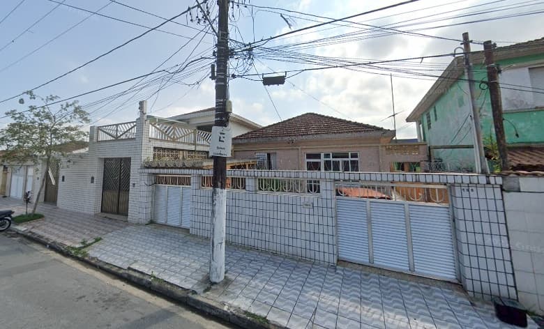 Foto 3 de 4: Casa em leilão em Santos - SP — LOTE 1: Casa com 250 m² - Santa Maria