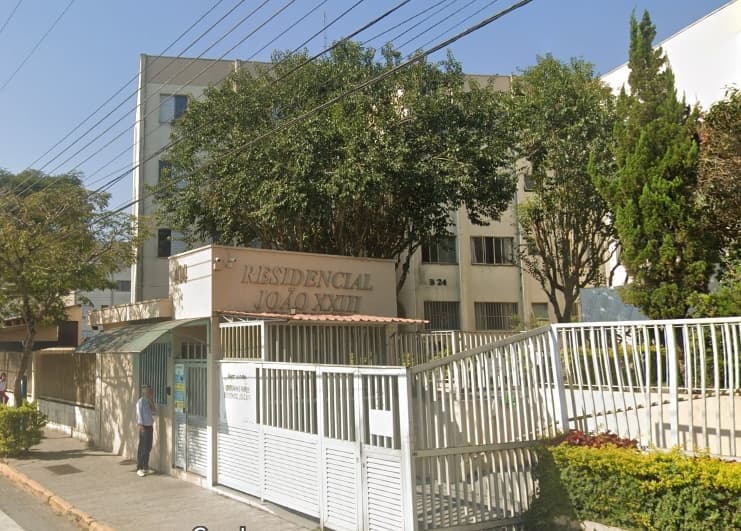 Apartamento em leilão em Mogi Das Cruzes - SP — LOTE 1: Apartamento com 50,82 m² - Cesar De Souza - (02)