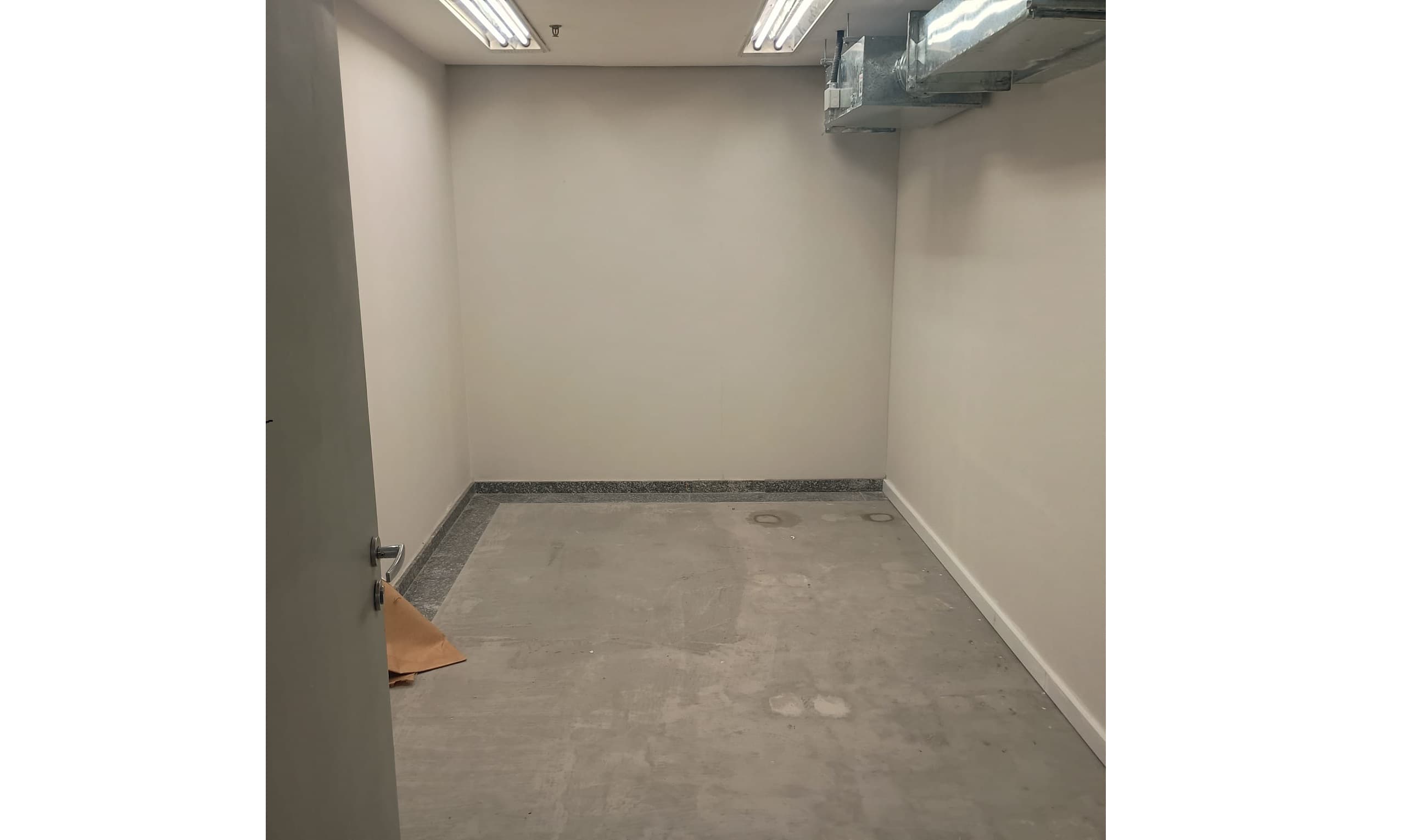 Foto 22 de 22: Comercial em leilão em Mogi Das Cruzes - SP, bairro Centro — LOTE 16: Sala Comercial (634,10 m²) + 10 vagas - Centro MOGI DAS CRUZES SP