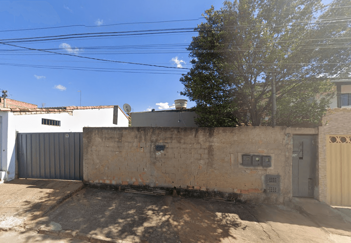Casa em leilão em Sete Lagoas - MG — LOTE 1: Casa com 59,80 m² - Jardim Primavera