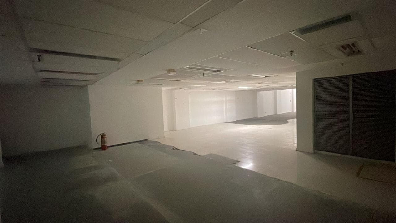 Foto 6 de 22: Comercial em leilão em Rio De Janeiro - RJ, bairro Centro — LOTE 7: Loja Comercial com 2.460,26 m² - Centro RIO DE JANEIRO RJ