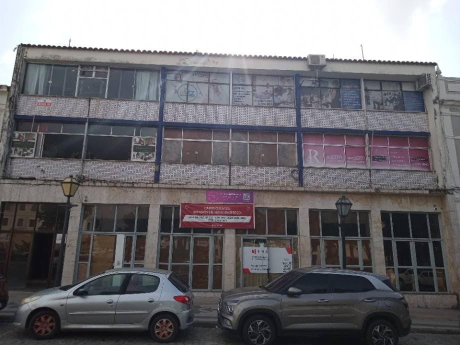 Foto 1 de 14: Comercial em leilão em São Luís - MA, bairro Centro — LOTE 4: Imóvel Comercial com 819,00 m² - Centro SÃO LUIS MA