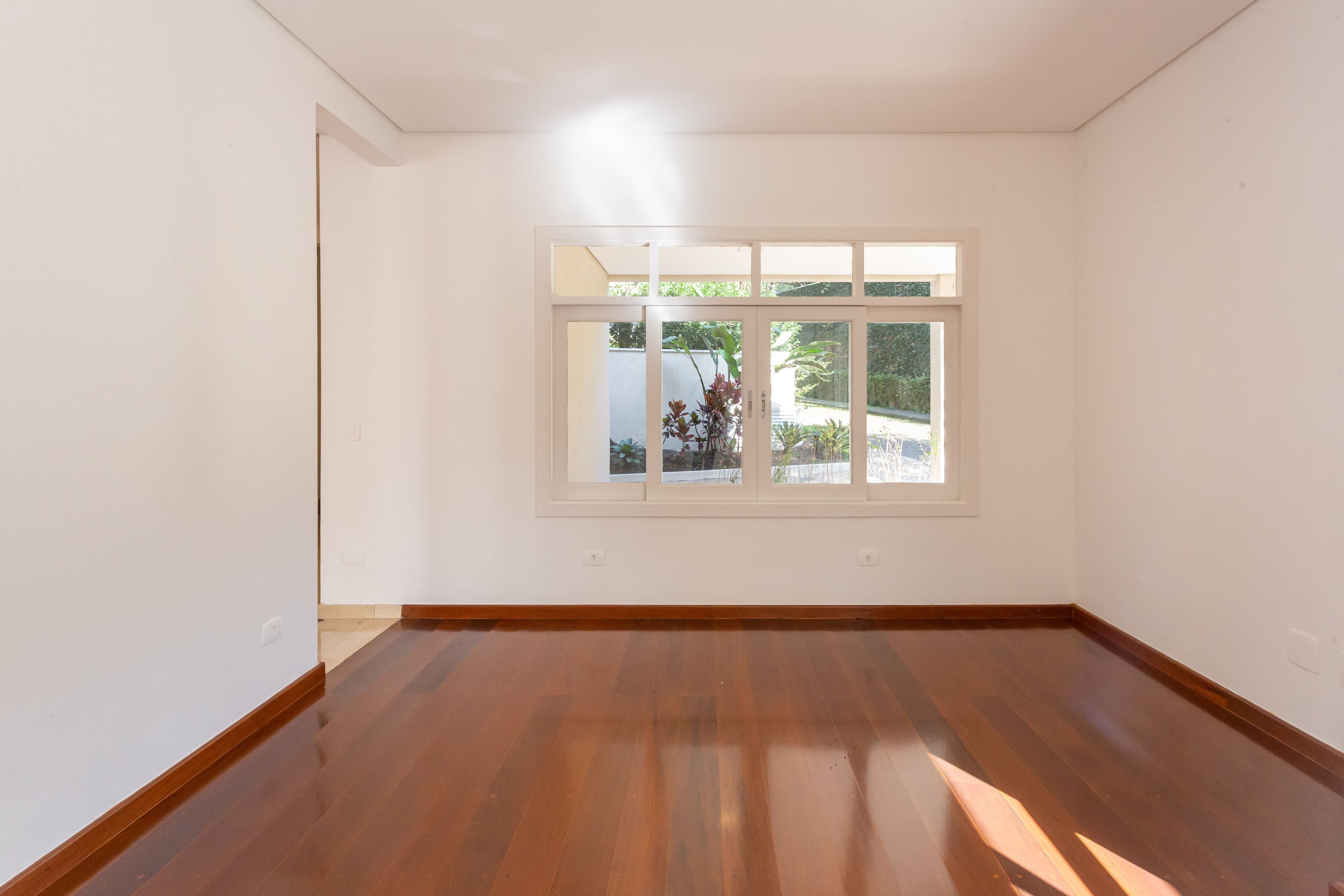 Foto 4 de 58: Casa em leilão em São Paulo - SP — LOTE 1: Casa Alto Padrão com 465,00 m² - Morumbi SÃO PAULO SP