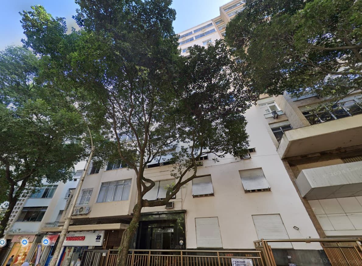 Apartamento em leilão em Rio De Janeiro - RJ — LOTE 1: Apartamento Triplex com 388,00 m² - Copacabana