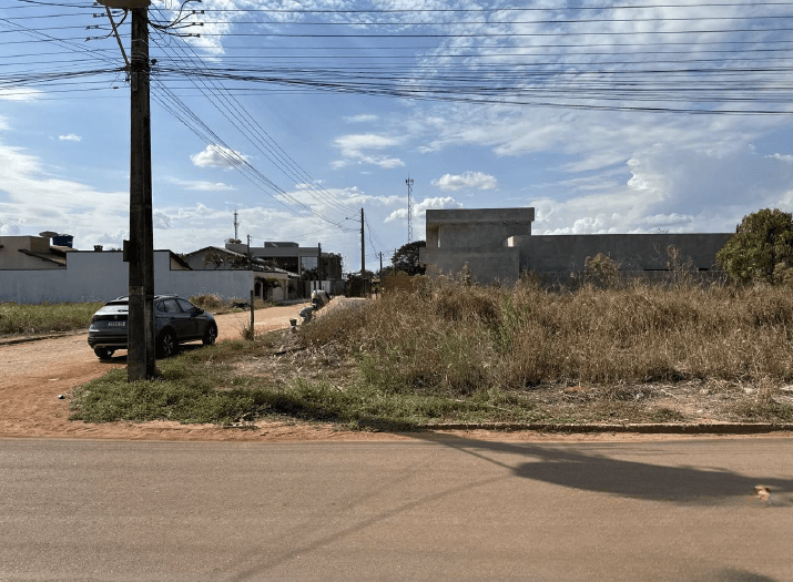 Terreno em leilão em Rolim De Moura - RO, bairro Jardim das Oliveiras — LOTE 7: Terreno com 200,00 m² (Lote 19-U-2)- Jardim das Oliveiras ROLIM DE MOURA RO