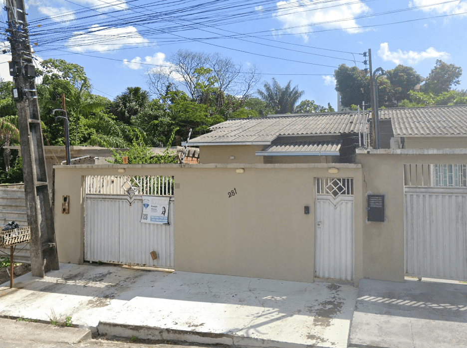 Casa em leilão em Manaus - AM — LOTE 1: Casa com 124,00m² - Novo Aleixo