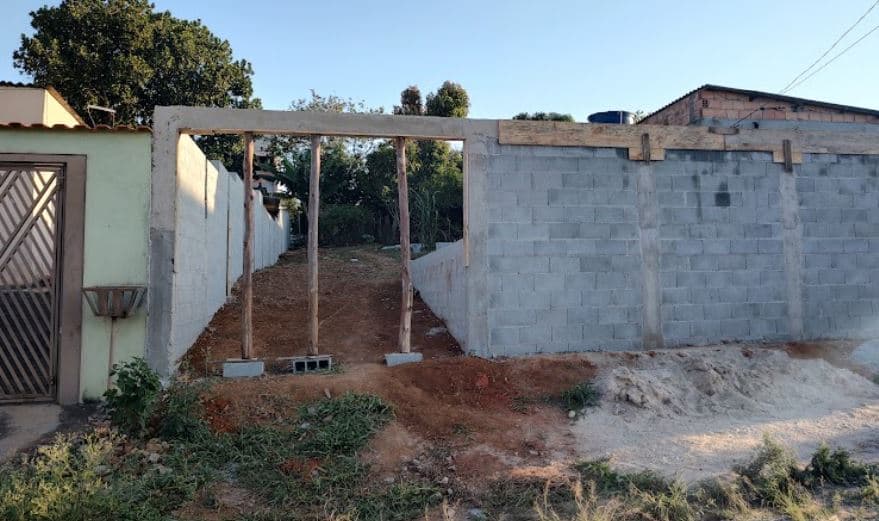 Foto 1 de 3: Terreno em leilão em Mogi Das Cruzes - SP — LOTE 57: Terreno com 300,00m2.