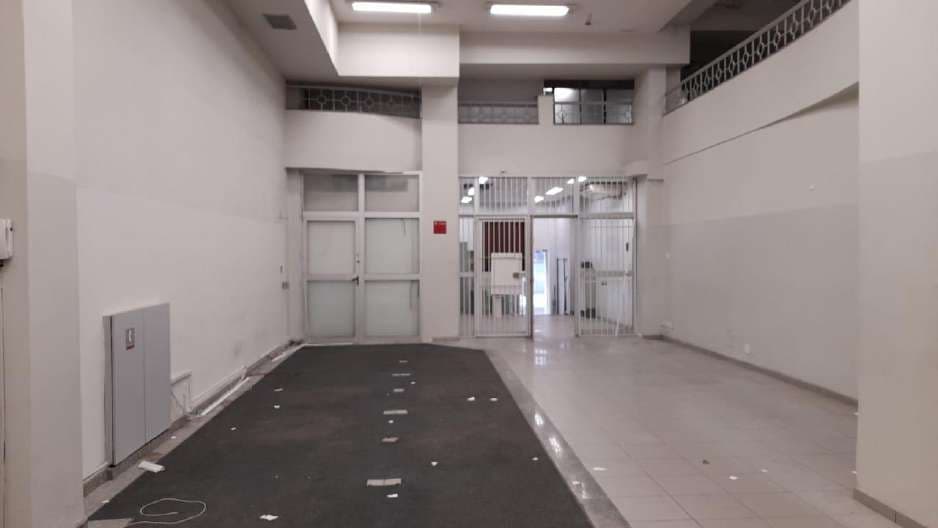 Foto 6 de 16: Comercial em leilão em Rio De Janeiro - RJ, bairro São Cristóvão — LOTE 6: Loja Comercial com 575,00 m² - São Cristóvão RIO DE JANEIRO RJ