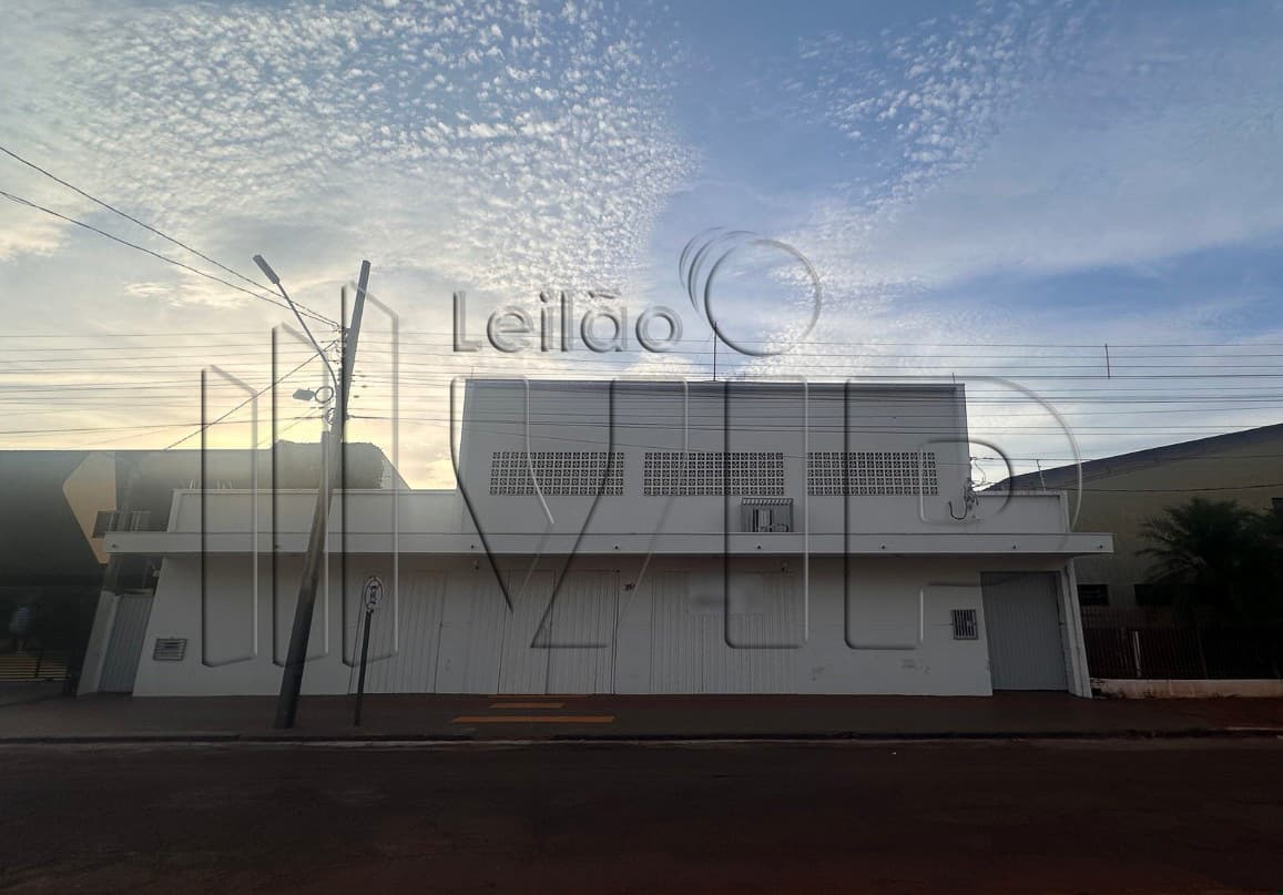 Foto 2 de 16: Comercial em leilão em Itaporã - MS, bairro Centro — LOTE 2: Prédio Comercial com 628,53 m² - Centro ITAPORÃ MS