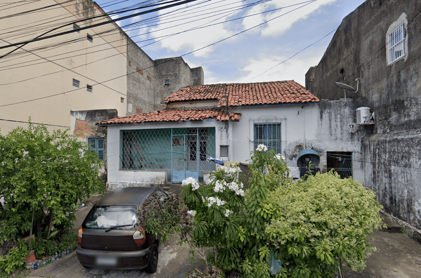 Foto 1 de 4: Casa em leilão em Fortaleza - CE — LOTE 3: Casa com 279,40 m² - Demócrito Rocha FORTALEZA CE