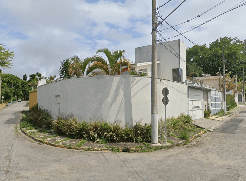 Foto 2 de 4: Casa em leilão em Mogi Das Cruzes - SP — LOTE 100: Casa com 140,99 m² - Vila Oliveira