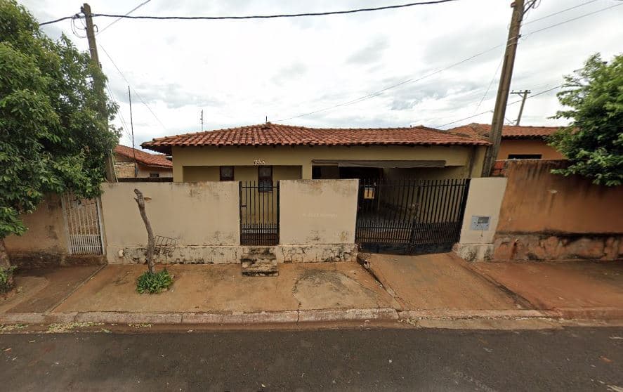 Terreno em leilão em Orindiúva - SP — LOTE 10: Imóvel com 204,79m² - Orindiúva