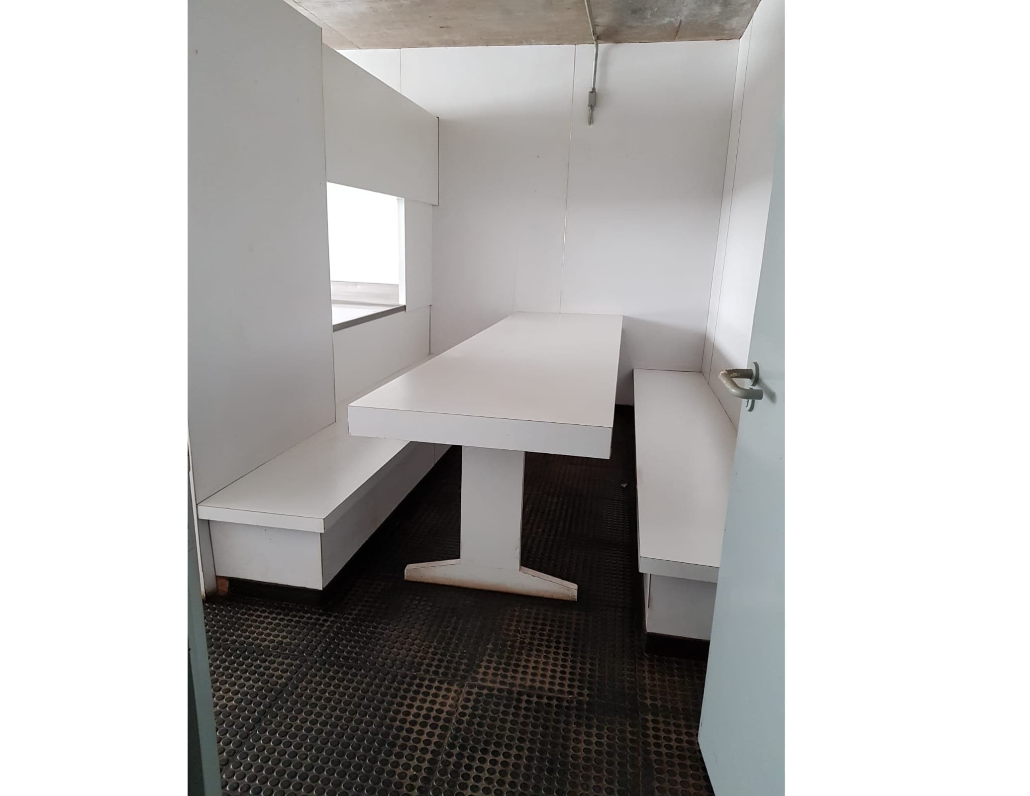 Foto 13 de 14: Comercial em leilão em Tambaú - SP — LOTE 11: Prédio Comercial com 1.695,00 m² - Centro TAMBAÚ SP