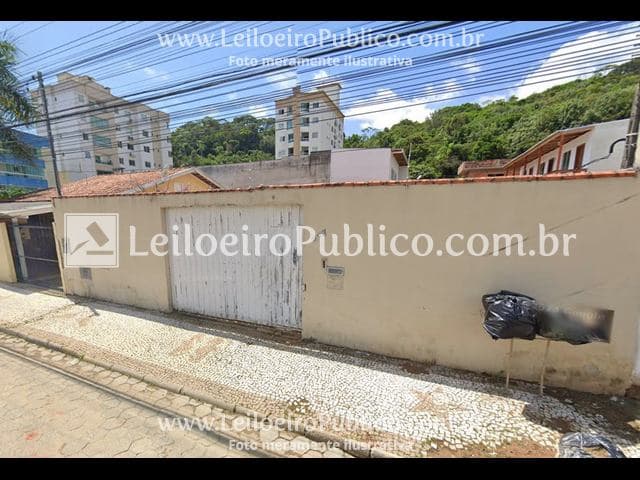 Foto 1 de 7: Terreno em leilão em Camboriú - SC — CAMBORIÚ (SC): IMÓVEL 312,00 m²