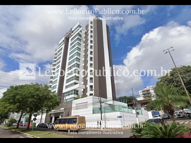 Apartamento em leilão em Chapecó - SC — CHAPECÓ (SC): APTO 274,40 m² + VAGAS DE GAR.