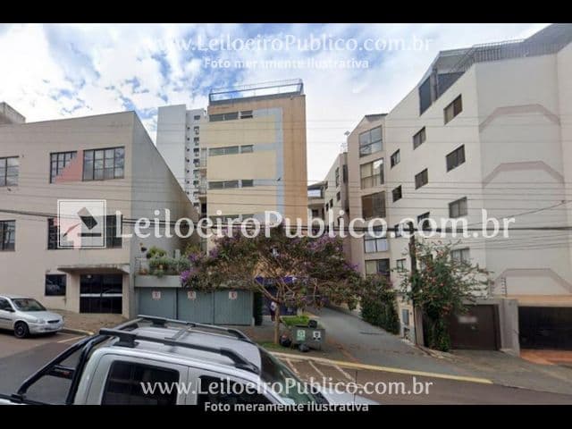 Foto 1 de 13: Apartamento em leilão em Cascavel - PR — CASCAVEL (PR): APTO. C/ GARAGEM 204,9511 m²