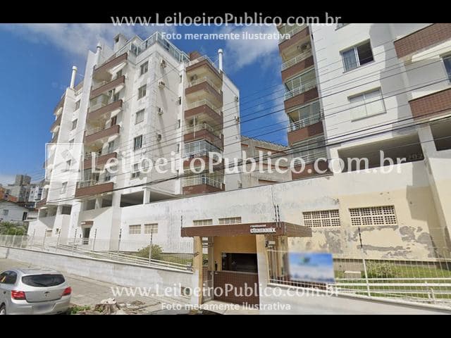 Foto 2 de 7: Terreno em leilão em Florianópolis - SC — FLORIANÓPOLIS (SC): VAGA DE GARAGEM 32,06 m²