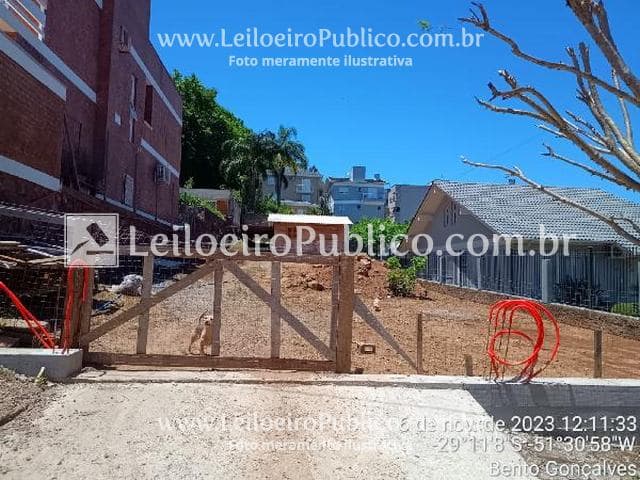 Terreno em leilão em Bento Gonçalves - RS — BENTO GONÇALVES (RS): TERRENO, 528M2