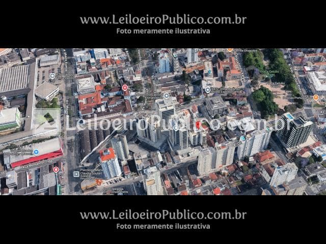 Foto 8 de 9: Apartamento em leilão em Florianópolis - SC — FLORIANÓPOLIS (SC): APARTAMENTO E VAGAS