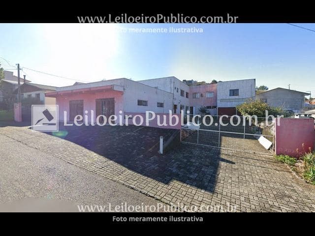 Foto 1 de 6: Apartamento em leilão em Capinzal - SC, bairro São Cristóvão — CAPINZAL (SC): APARTAMENTO 70,40 m²