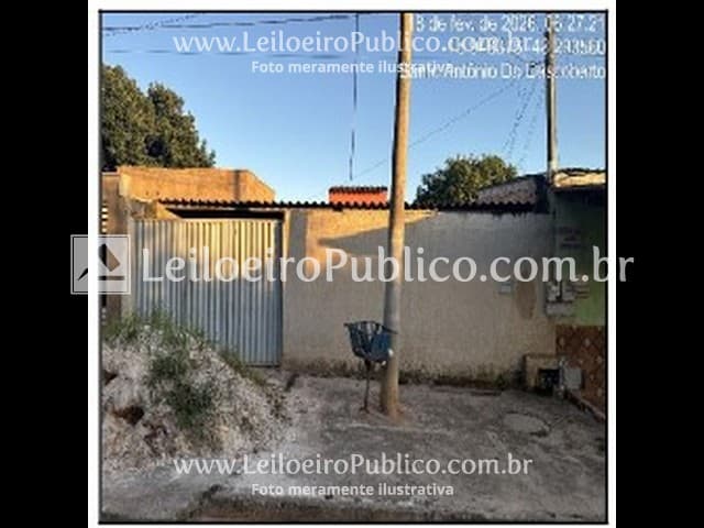 Casa em leilão em Santo Antônio Do Descoberto - GO, bairro Centro — SANTO ANTONIO DO DESCOBERTO (GO):  CASA 46,87M2
