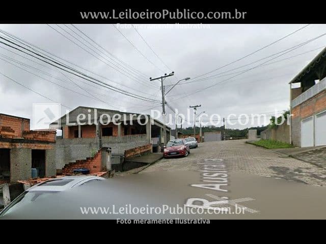 Foto 5 de 9: Casa em leilão em Blumenau - SC, bairro Itoupavazinha — BLUMENAU (SC): TERRENO 360,00 m²