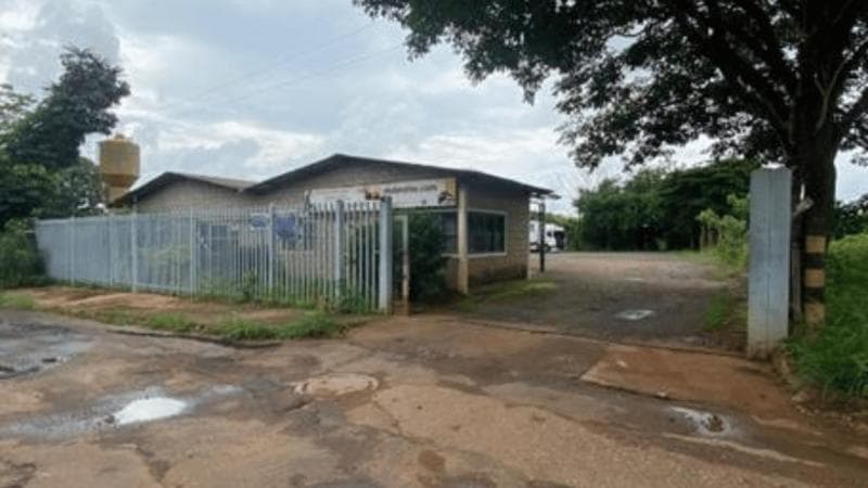 Foto 4 de 12: Terreno em leilão em Rio Verde - GO, bairro Jardim Presidente — IMÓVEIS COMERCIAIS — LOTE Nº 40942