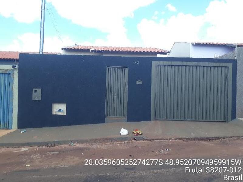 Casa em leilão em Frutal - MG — LOTE 160 [8444428930787] CASA 58,9M² RES. JD DAS ESMERALDAS - FRUTAL/MG