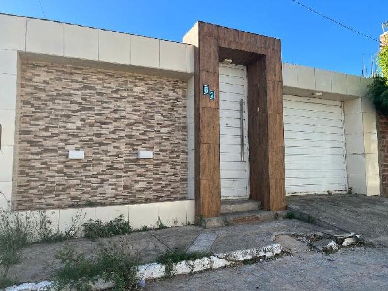 Casa em leilão em Santa Cruz Do Capibaribe - PE — LOTE 250 [8787700538538] CASA 65,42M² - SANTA CRUZ DO CAPIBARIBE/PE