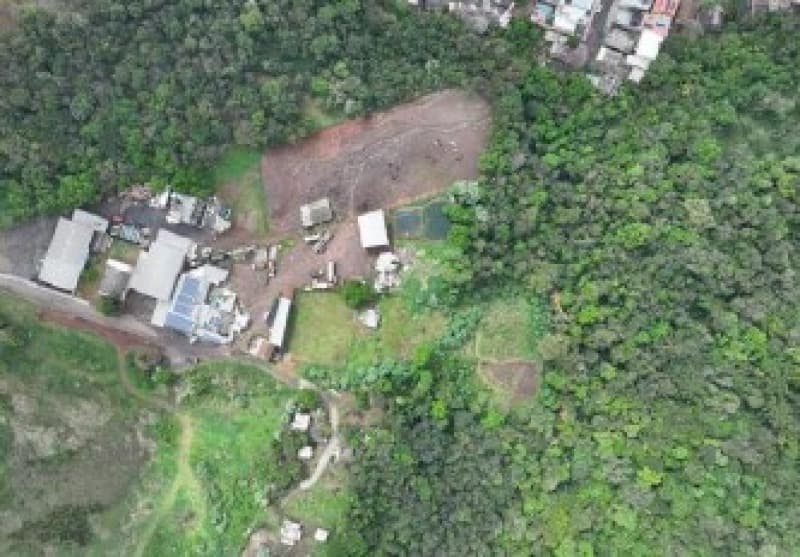 Foto 4 de 9: Terreno em leilão em Chapecó - SC — LOTE 005 [6.195] PARTE IDEAL DE LOTE RURAL DE 10.000,00M² EM CHAPECÓ/SC