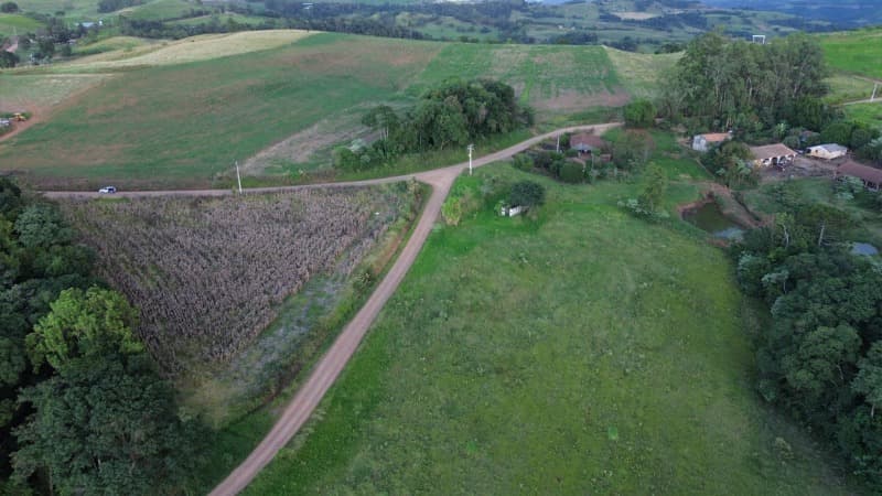 Foto 8 de 11: Terreno em leilão em Bom Jesus Do Oeste - SC — LOTE 006 [2.920] PARTE IDEAL DE LOTE RURAL DE 77.500,00M² EM BOM JESUS DO OESTE/SC