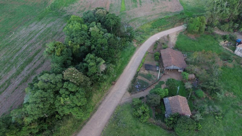 Foto 10 de 11: Terreno em leilão em Bom Jesus Do Oeste - SC — LOTE 006 [2.920] PARTE IDEAL DE LOTE RURAL DE 77.500,00M² EM BOM JESUS DO OESTE/SC