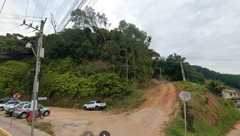 Foto 3 de 4: Terreno em leilão em Nova Trento - SC, bairro Centro — LOTE 002 [7.427] TERRENO URBANO 840 M² - NOVA TRENTO/SC