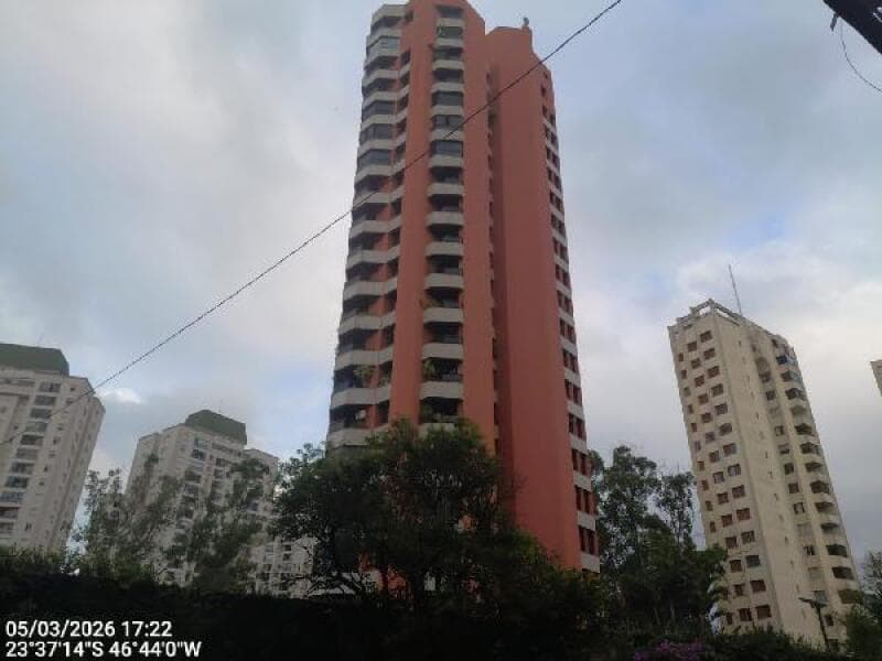 Foto 1 de 5: Apartamento em leilão em São Paulo - SP, bairro Vila Suzana — LOTE 486 [8444427828261] Apartamento - 241,75 m² - COND ED CALBRIDGE PARK - SAO PAULO - SP