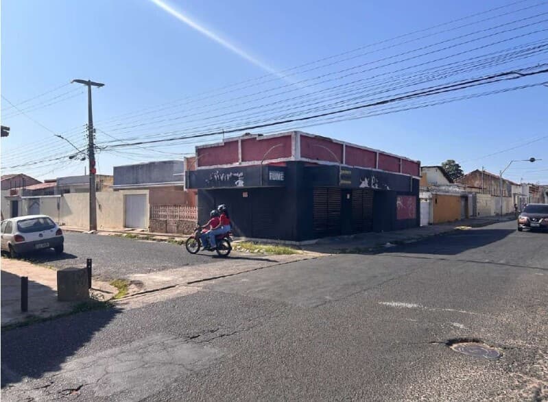 Foto 1 de 2: Terreno em leilão em Teresina - PI, bairro Centro — LOTE 001 IMÓVELEM TERESINA