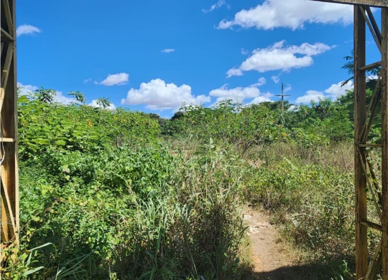 Foto 2 de 3: Terreno em leilão em Teresina - PI, bairro Itararé — LOTE 001 TERRENO EM TERESINA