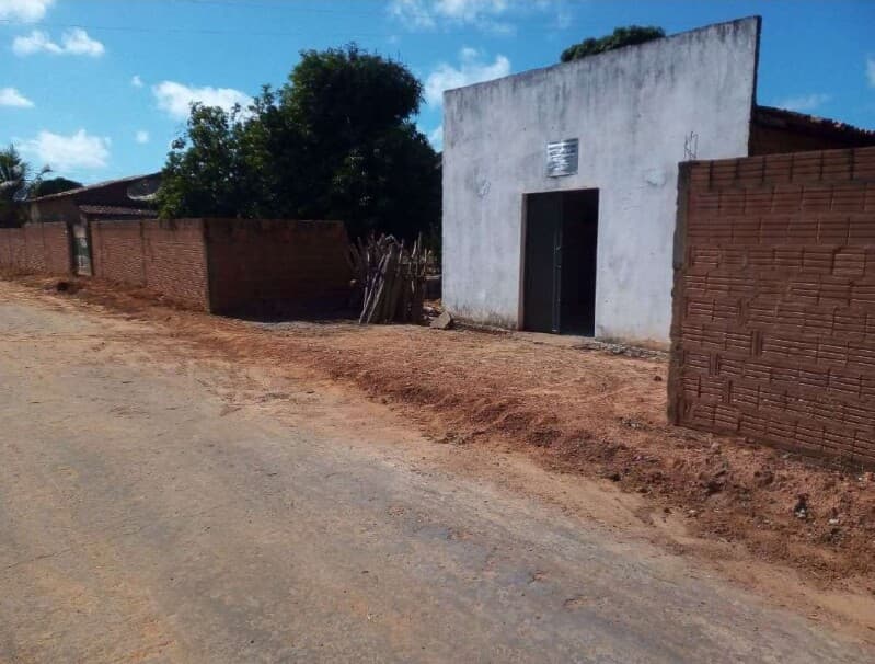 Terreno em leilão em Avelino Lopes - PI, bairro Cidade Nova — LOTE 001 IMÓVEL EM AVELINO LOPES