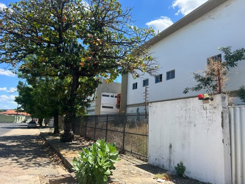 Foto 6 de 37: Terreno em leilão em Teresina - PI, bairro Distrito Industrial — LOTE 001 IMÓVEL EM TERRENO COM 12 MIL M2